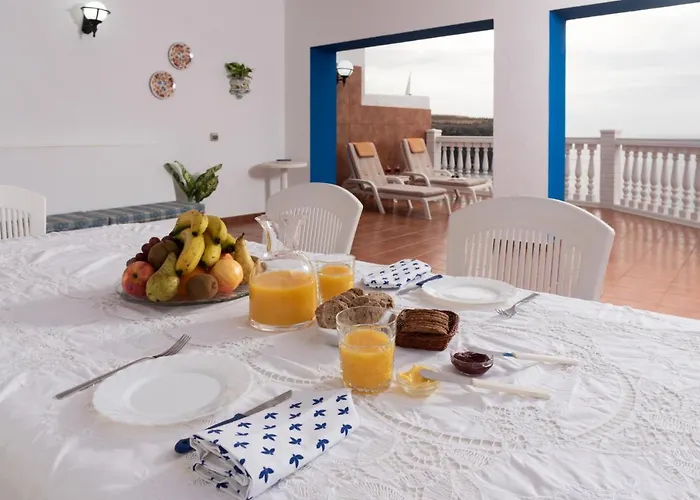 Vista Farallon Gáldar